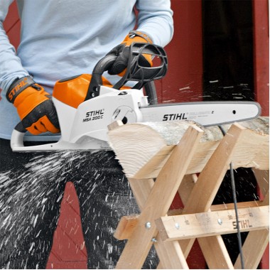 Аккумуляторная пила STIHL MSA 140 C-BQ (с аккум. AK 30 и зярадным AL 101)-1
