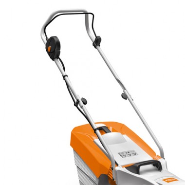 Аккумуляторная газонокосилка STIHL RМА 235.0 (с АКБ AK 30 и AL 101) Аккумуляторная газонокосилка STIHL RМА 235.0 (с АКБ AK 30 и AL 101)-2