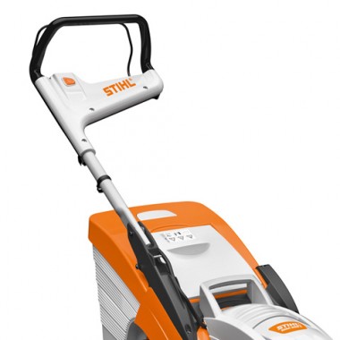 Аккумуляторная газонокосилка STIHL RMA 339.0 C (AK30 и AL101) Аккумуляторная газонокосилка STIHL RMA 339.0 C (AK30 и AL101)-1