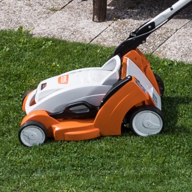 Аккумуляторная газонокосилка STIHL RМА 339 C-0