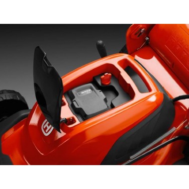 Газонокосилка аккумуляторная Husqvarna LC 141 LI (в комплекте с QC80 и BLi20)     -1