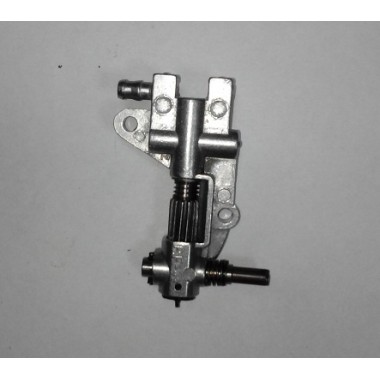 Масляный насос бензопилы СS4500-0