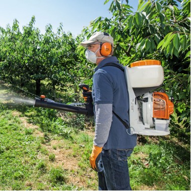 Опрыскиватель STIHL SR 200 Опрыскиватель STIHL SR 200-1
