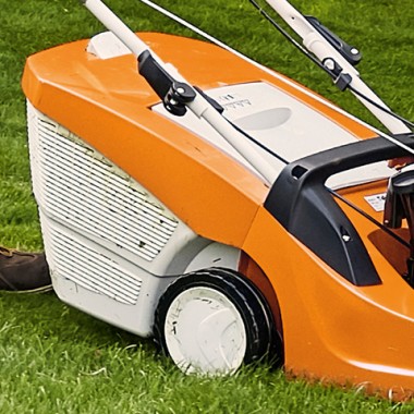 Газонокосилка бензиновая STIHL RM 448.1 TC (самоходная, дв. B&S 575, 46 см) Газонокосилка бензиновая STIHL RM 448.1 TC (самоходная, дв. B&S 575, 46 см)-2